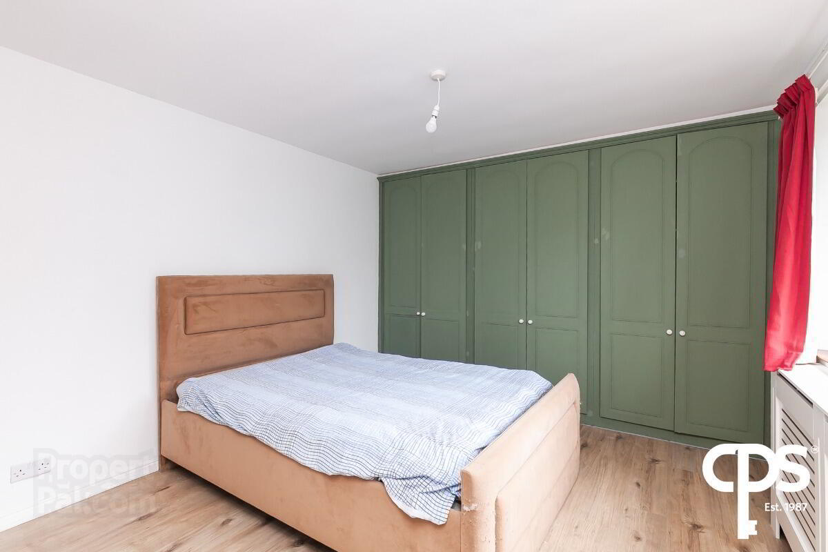 Flat 4 Fir Grove, 82a Marlborough Park North 8 of 17