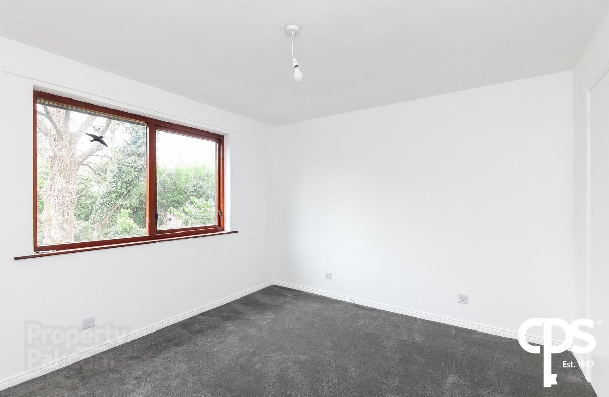 Flat 4 Fir Grove, 82a Marlborough Park North 13 of 17