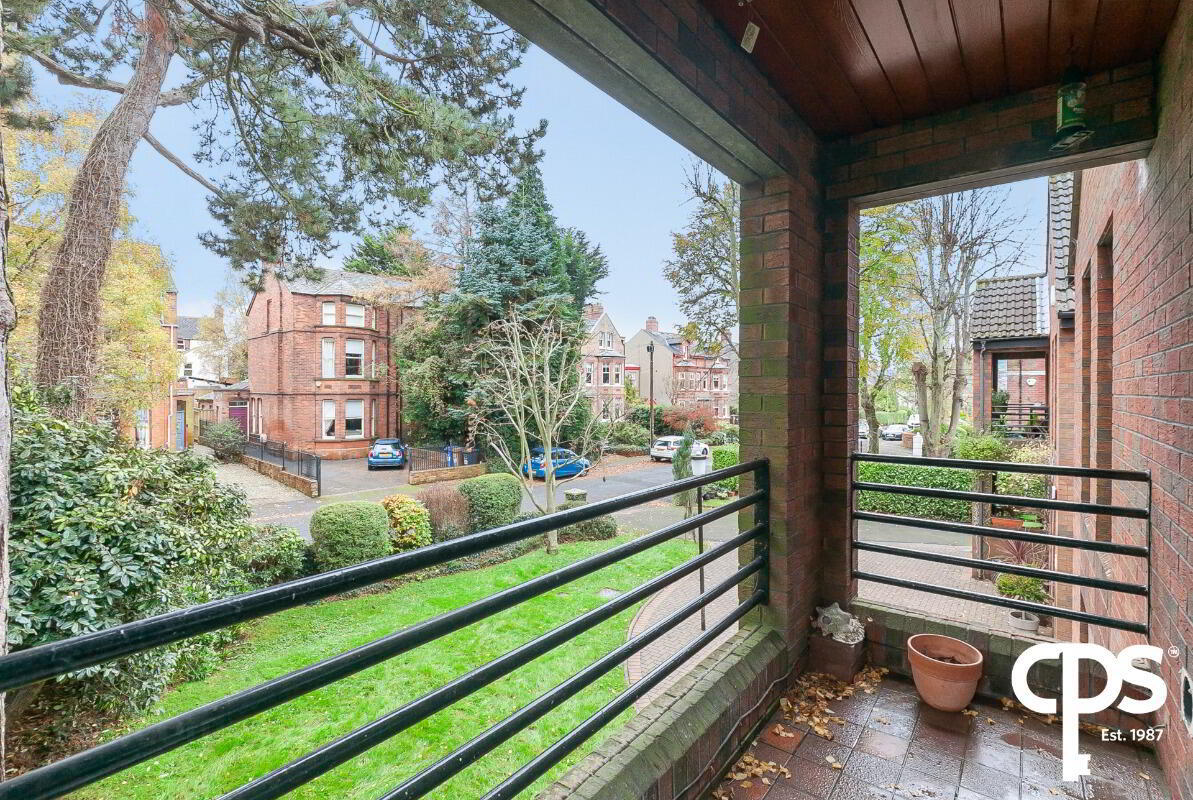 Flat 4 Fir Grove, 82a Marlborough Park North 16 of 17