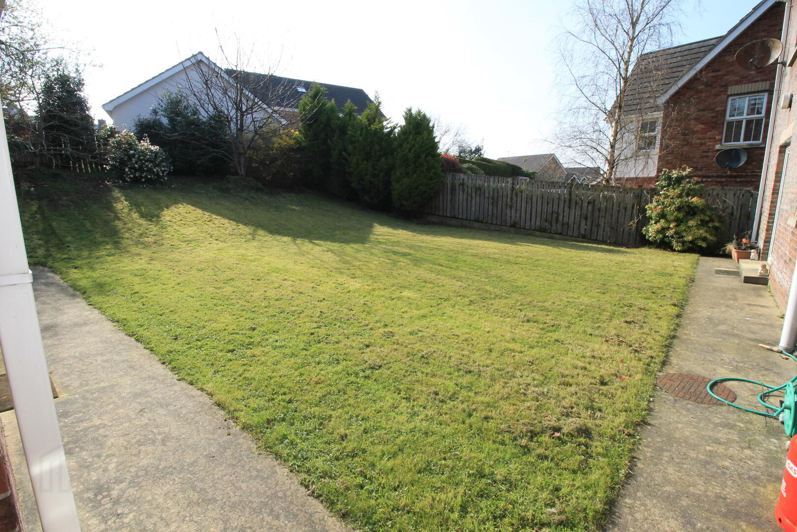 3 Waterfoot Park 13 of 13