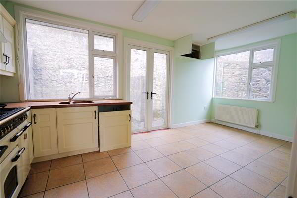 The Bungalow, Train Hill 8 of 20