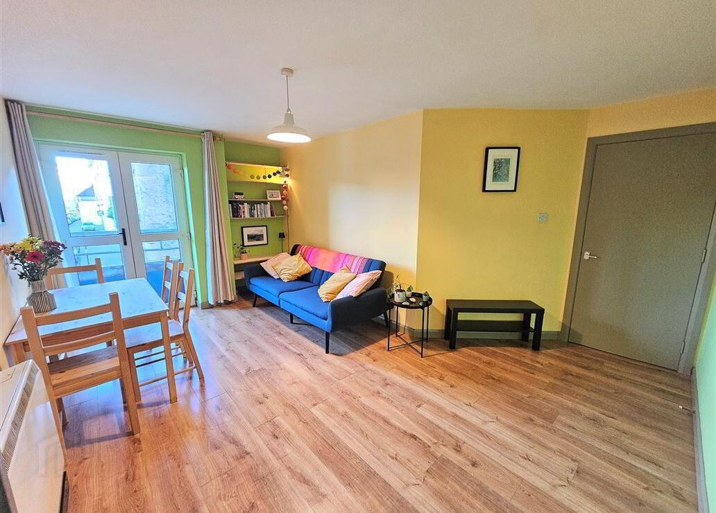 202 Harbour Court 4 of 14