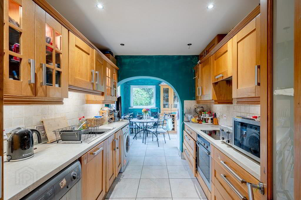 20 Ballymaconnell Road South 6 of 18