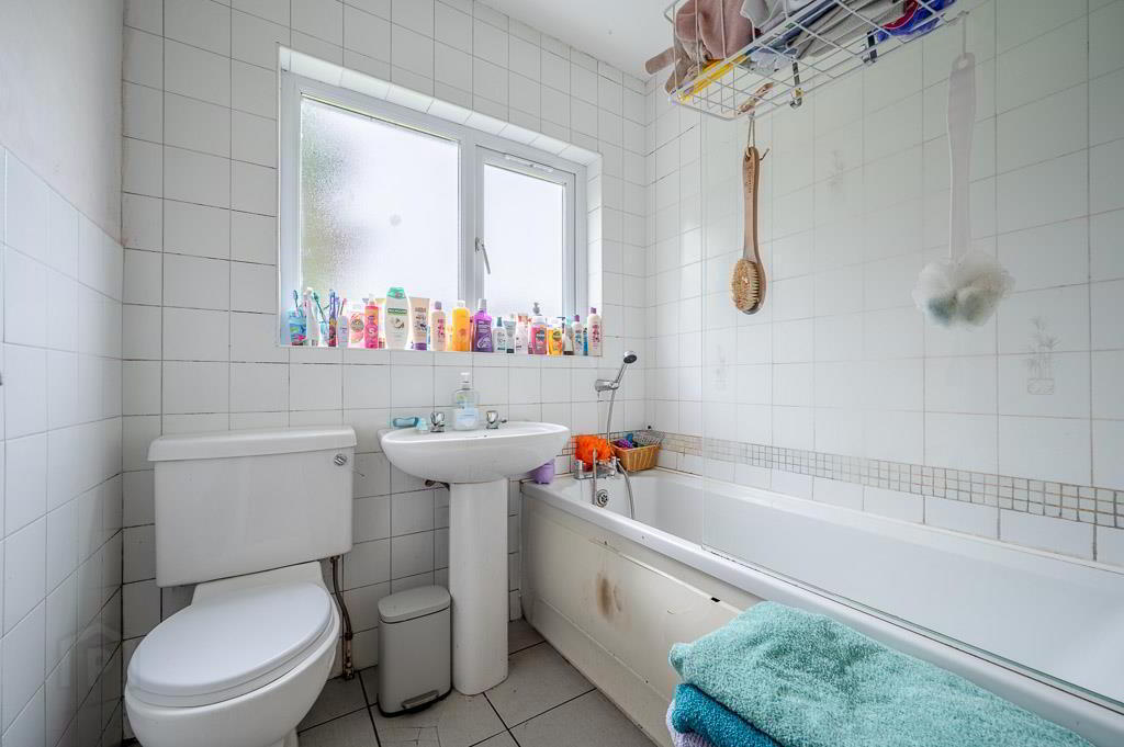 20 Ballymaconnell Road South 11 of 18