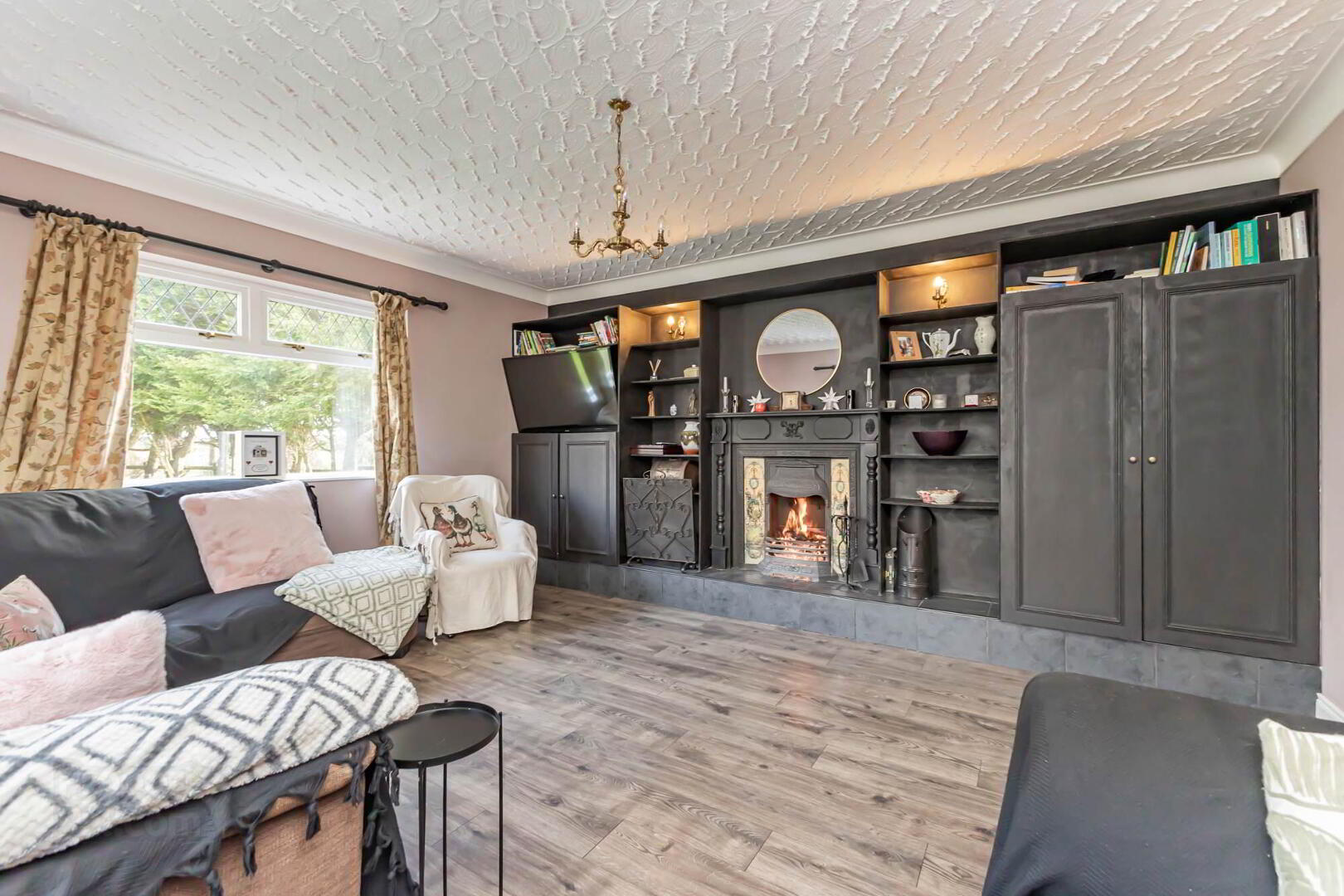 "Briglane Cottage", 32b Quarter Road 8 of 38
