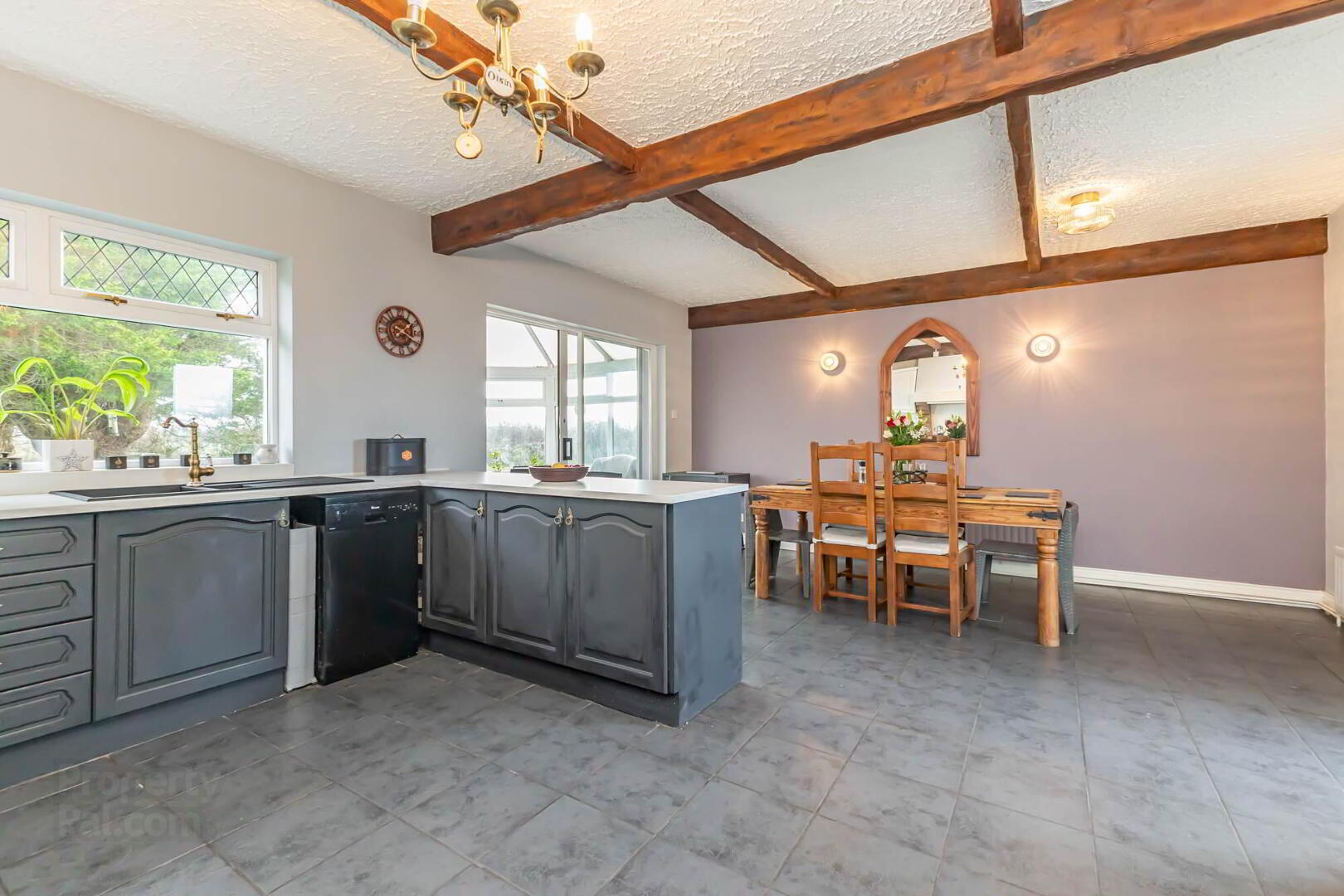 "Briglane Cottage", 32b Quarter Road 13 of 38