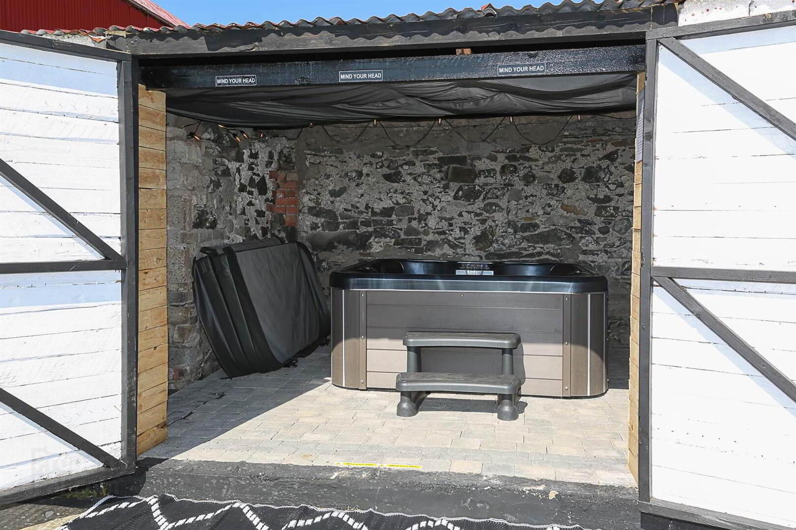 "Briglane Cottage", 32b Quarter Road 36 of 38