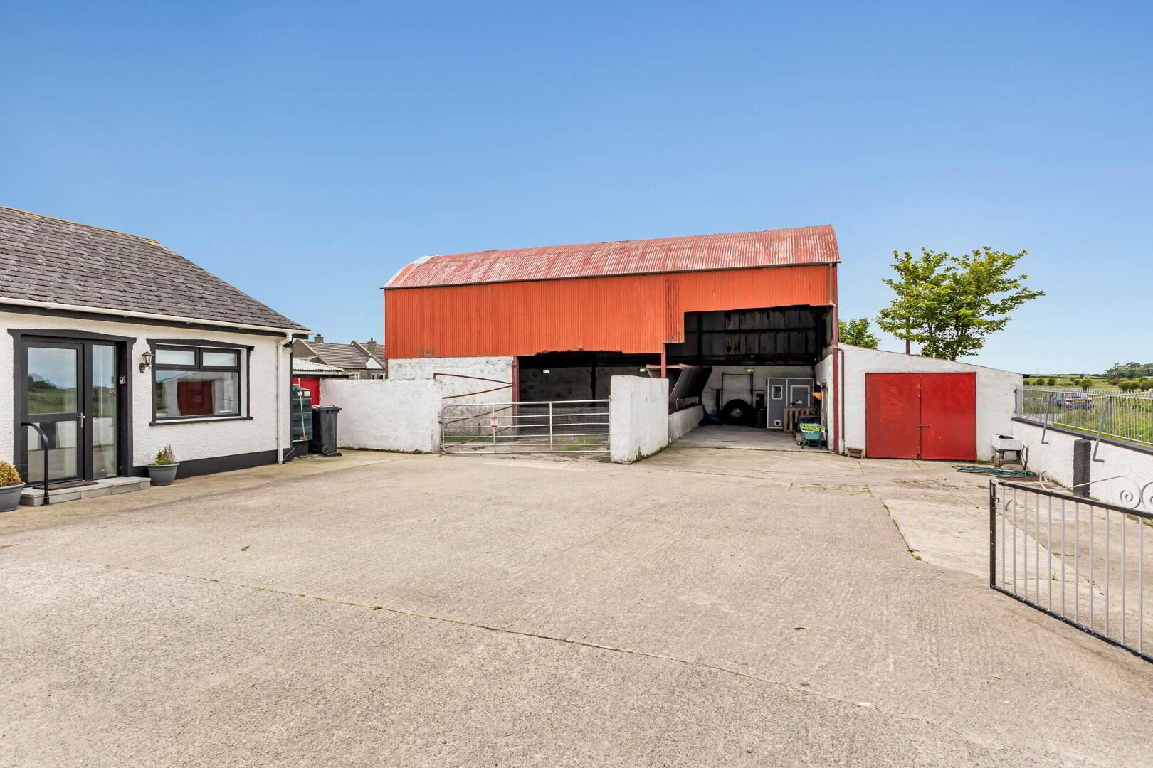 "Briglane Cottage", 32b Quarter Road 5 of 38