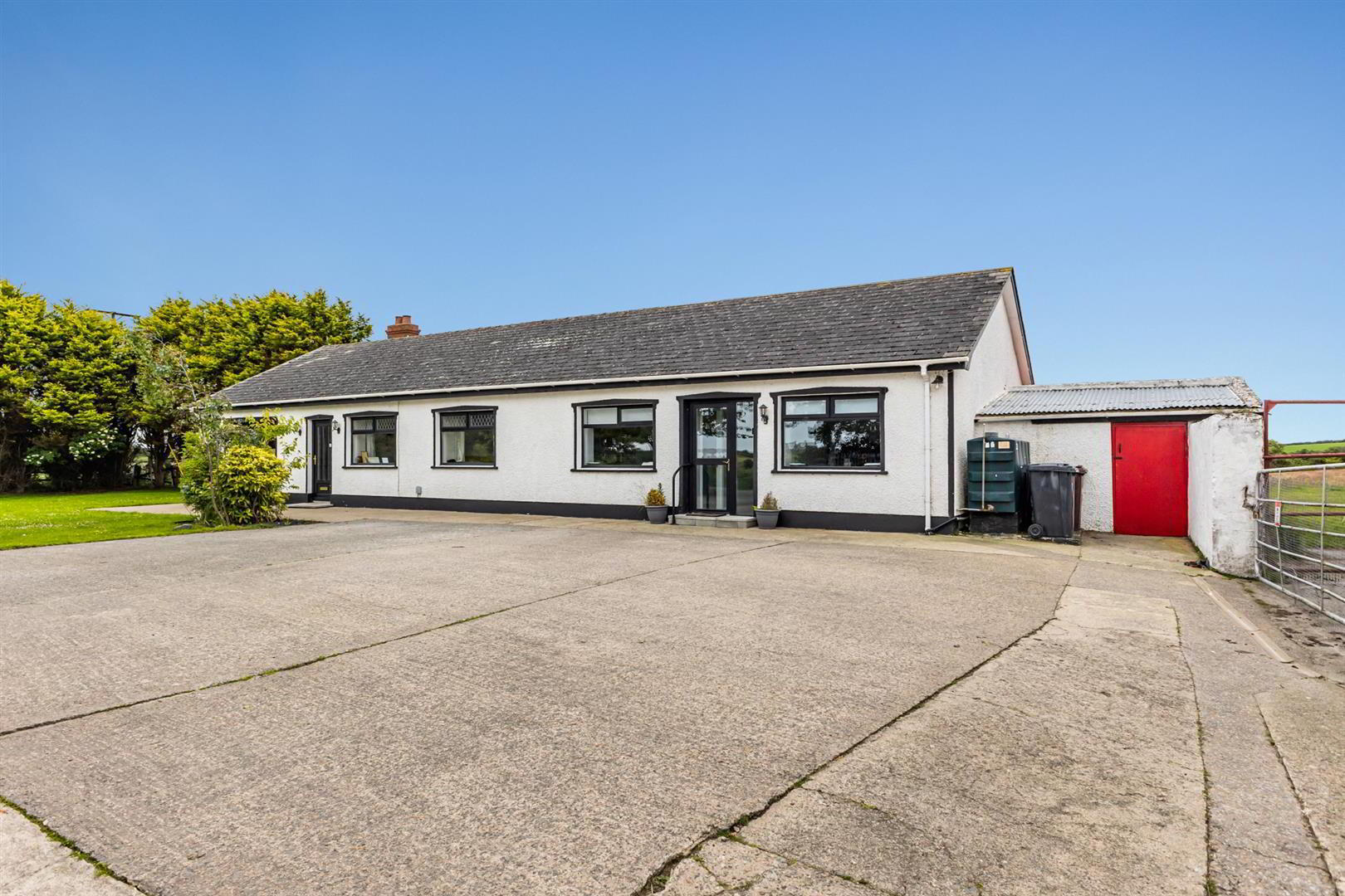"Briglane Cottage", 32b Quarter Road 3 of 38