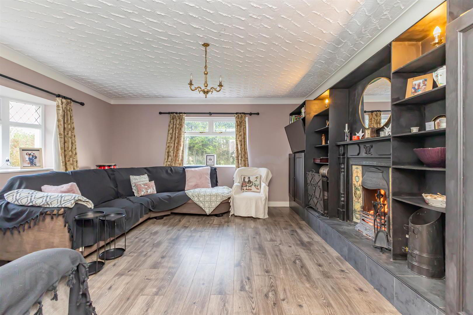 "Briglane Cottage", 32b Quarter Road 9 of 38
