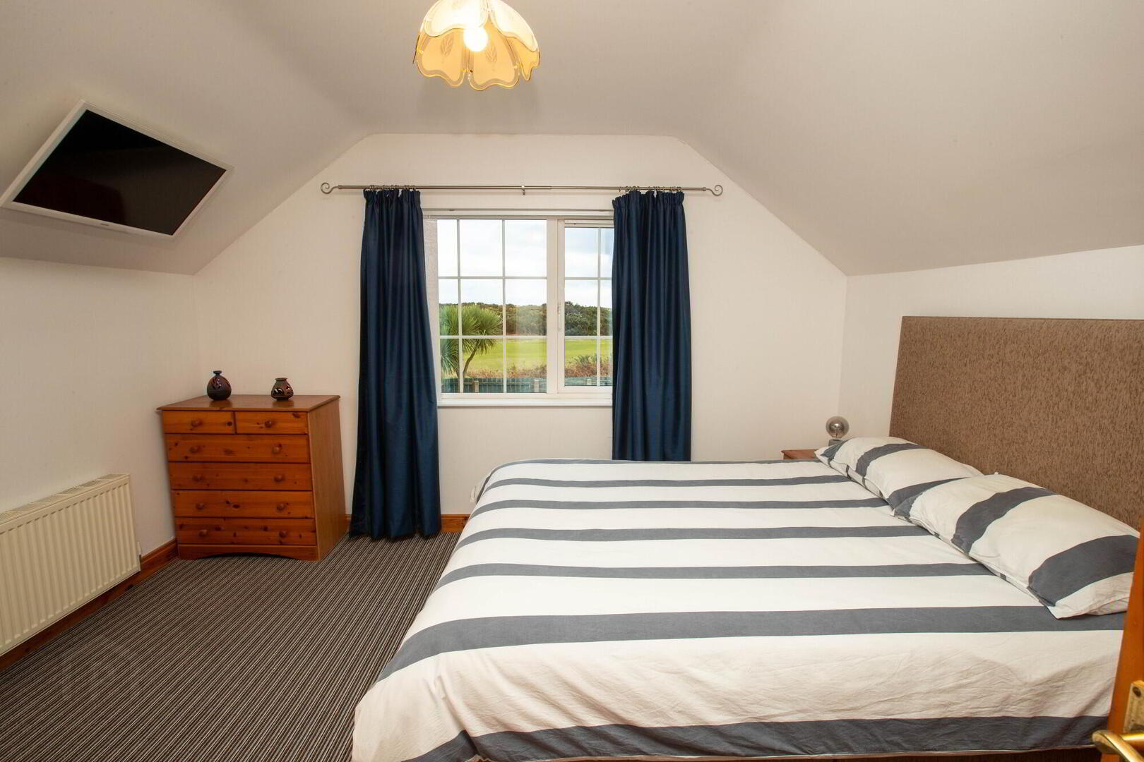 149 Dundrum Road 33 of 43