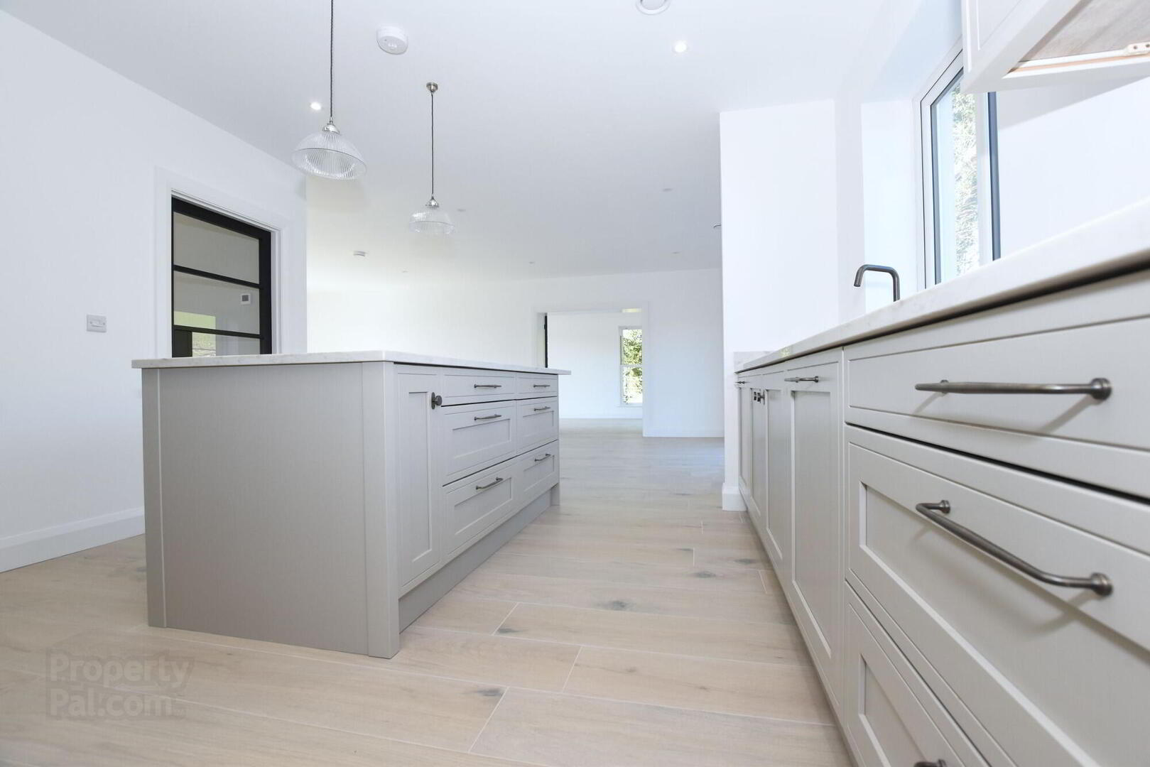 17 Church Road 14 of 42