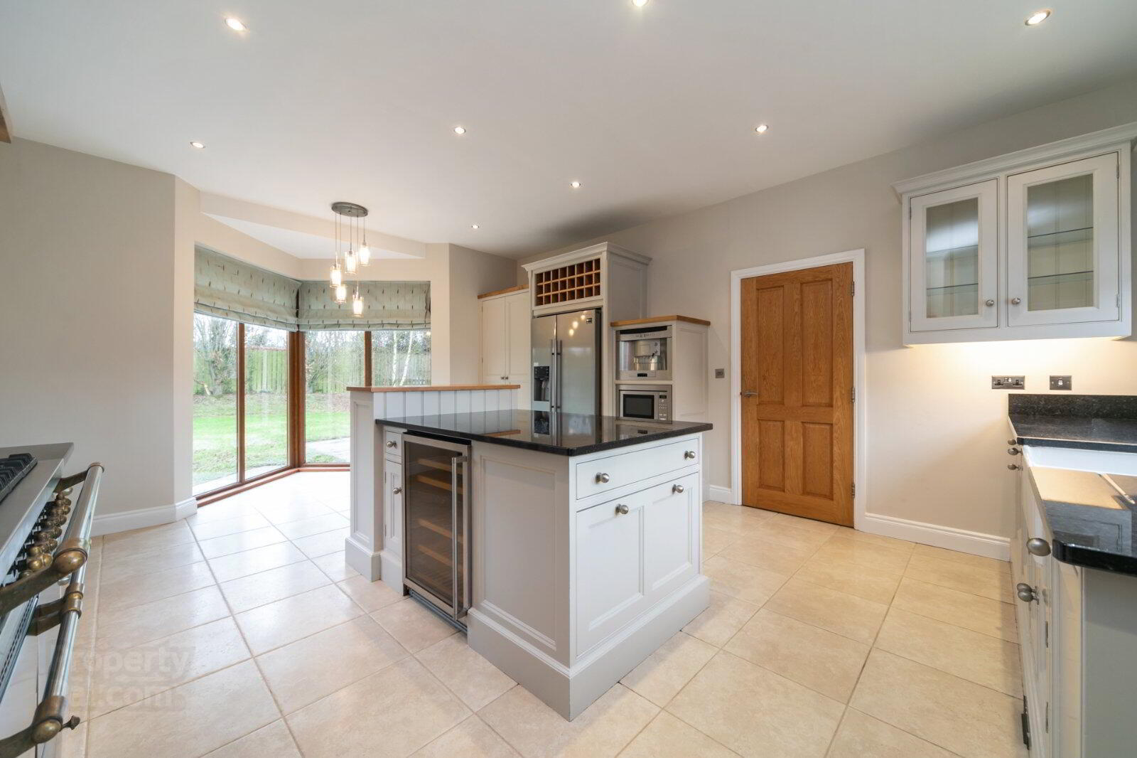 7 Gowan Meadows 5 of 28
