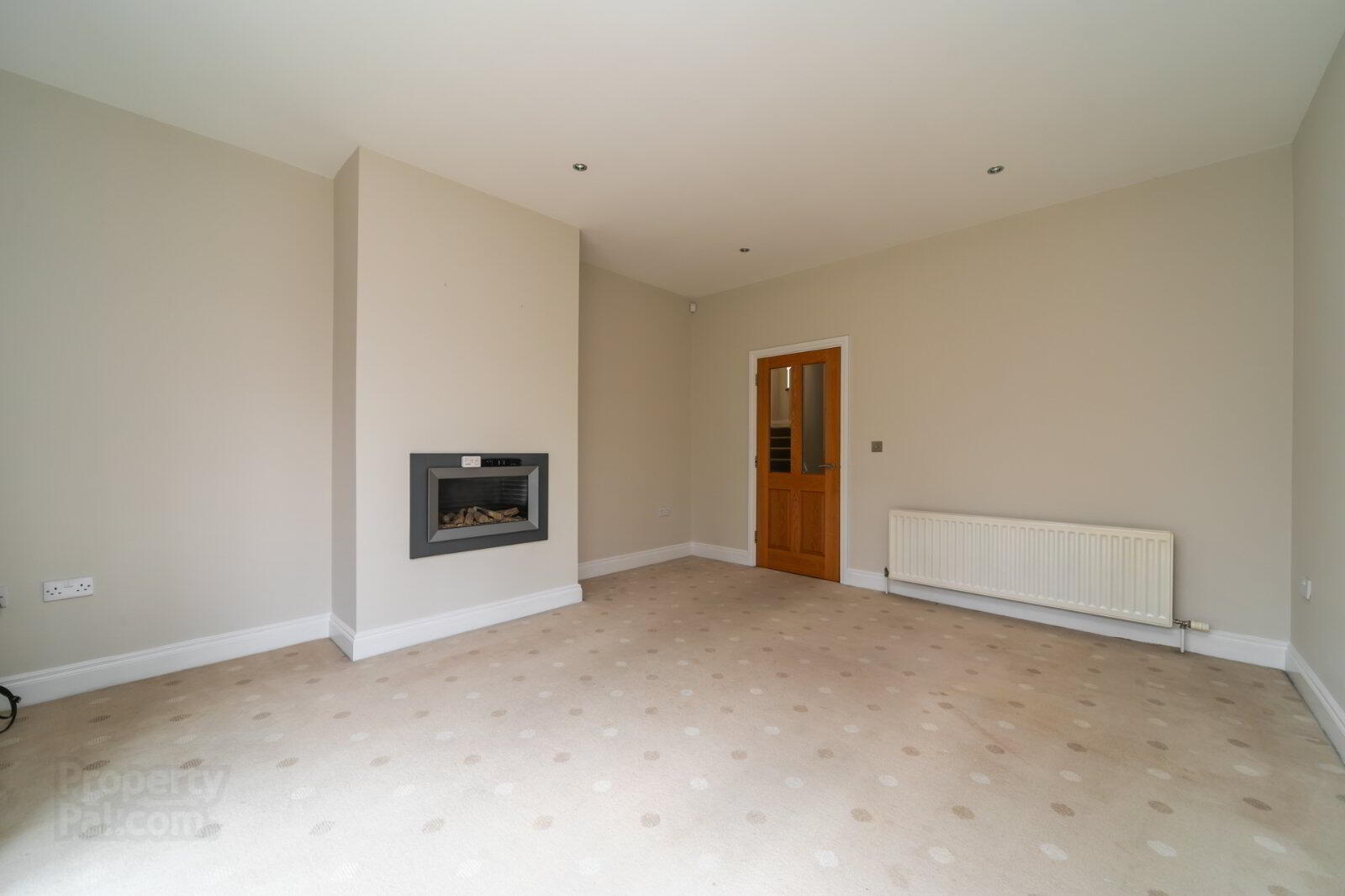 7 Gowan Meadows 9 of 28
