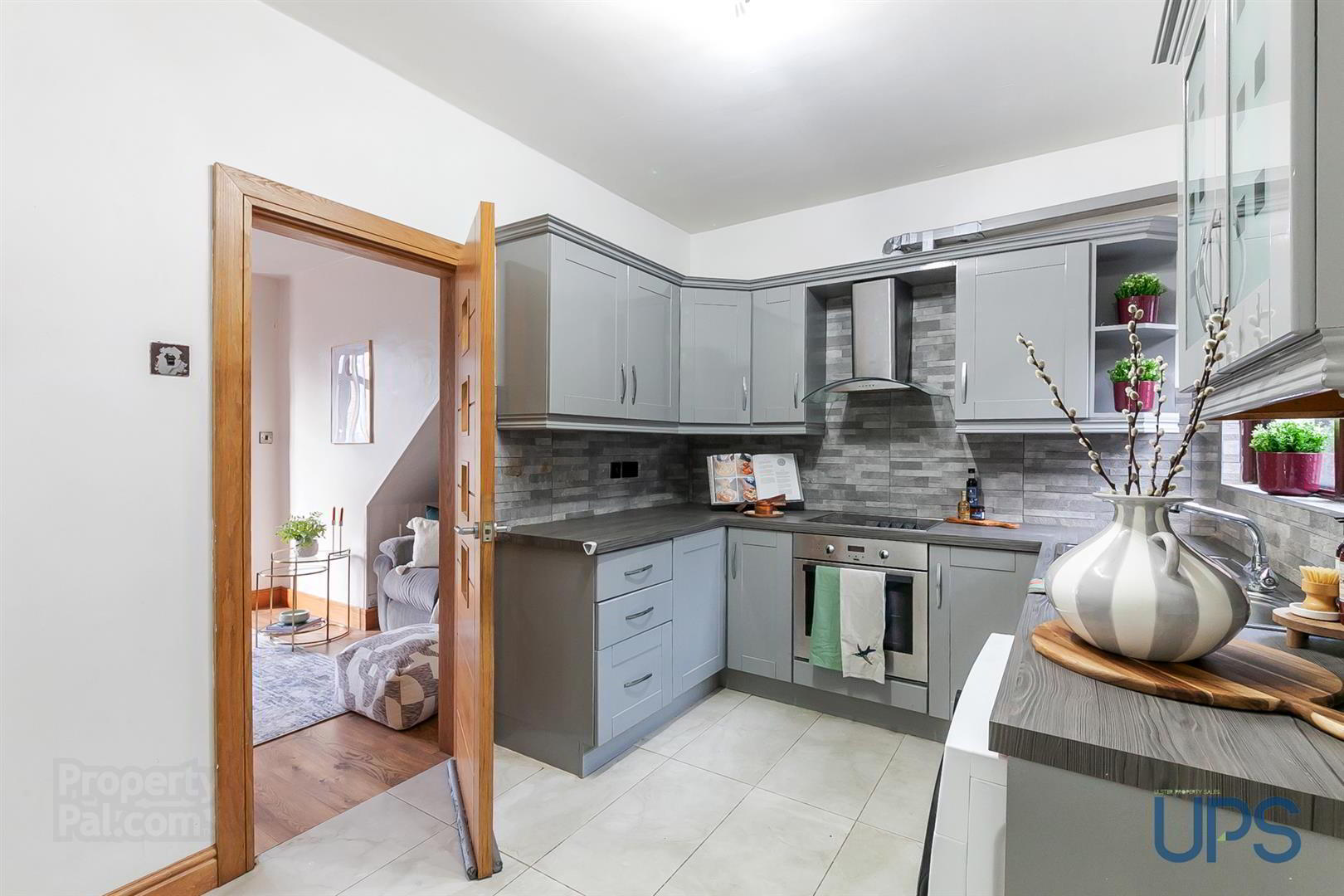 15 Islandbawn Drive 11 of 28