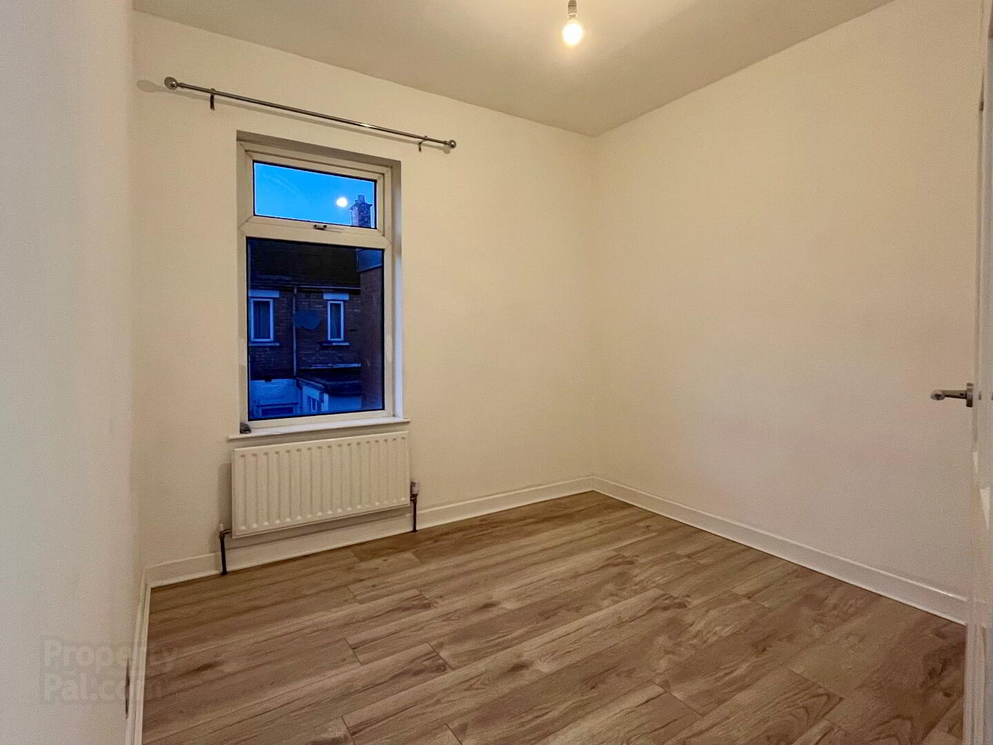 35 Ebor Drive 12 of 17