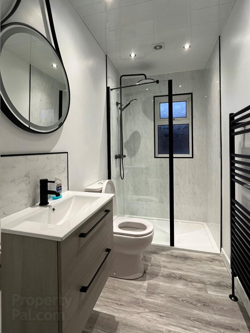 35 Ebor Drive 14 of 17