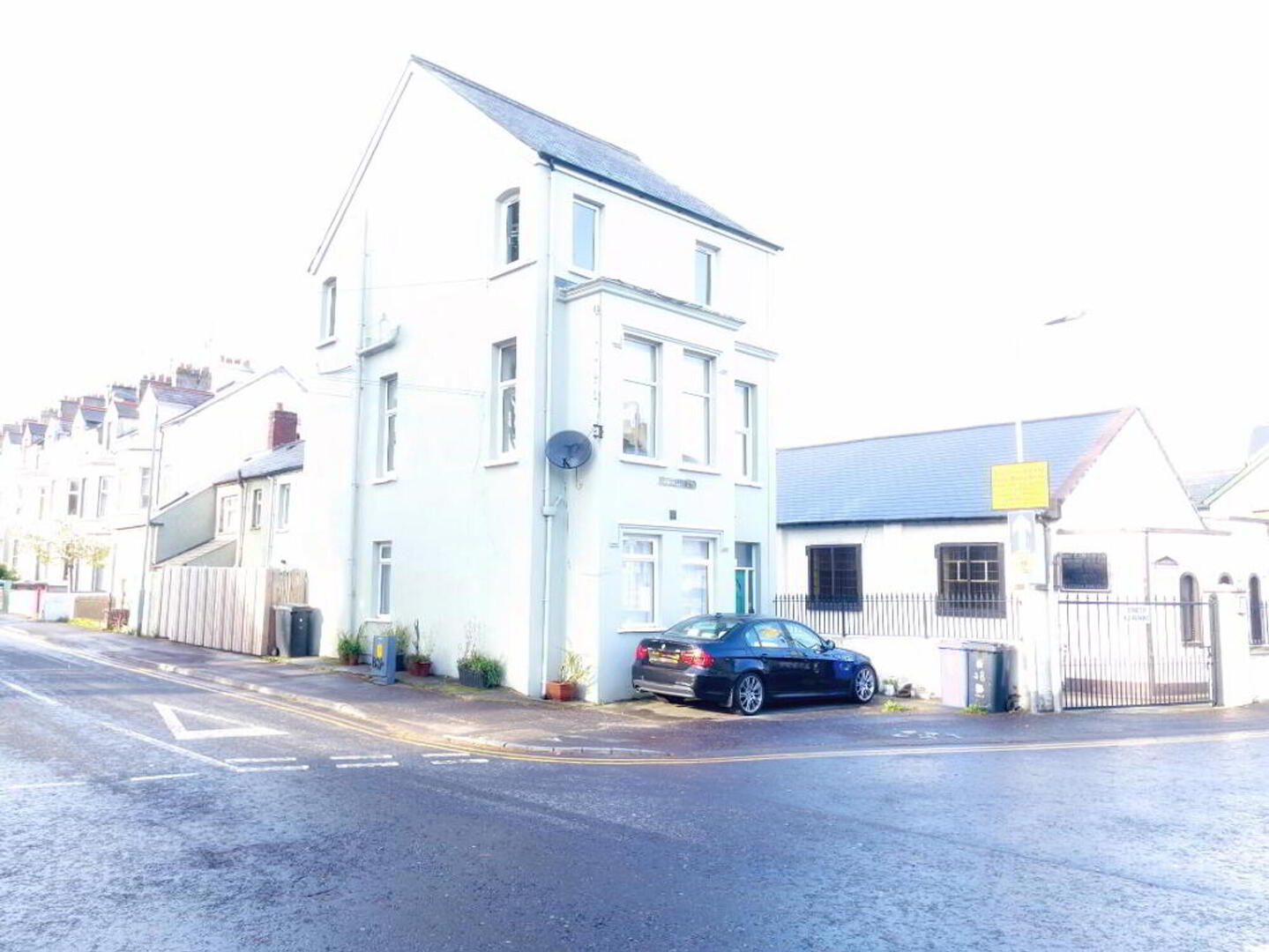 Flat 2, 48 Southwell Road 1 of 6