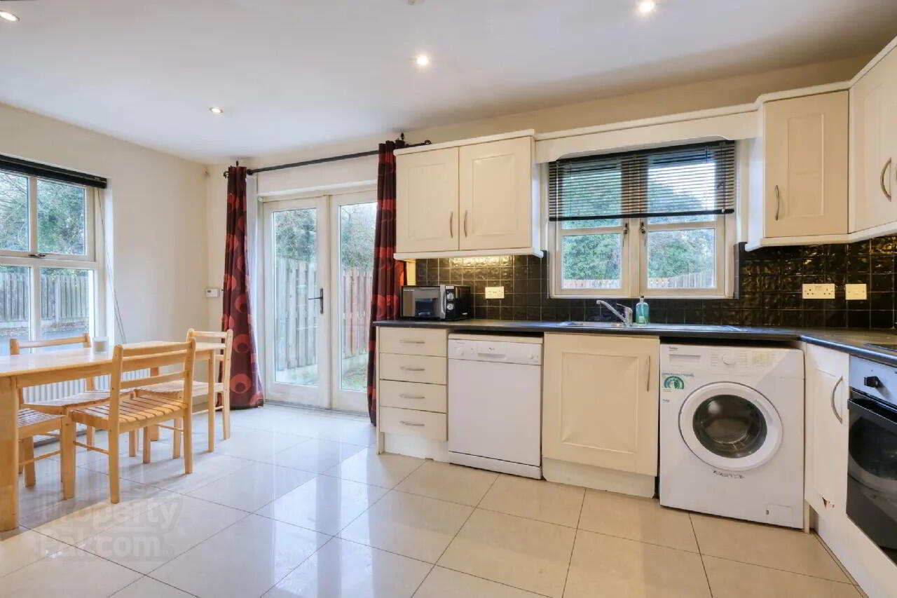 12 The Brickfield 6 of 25