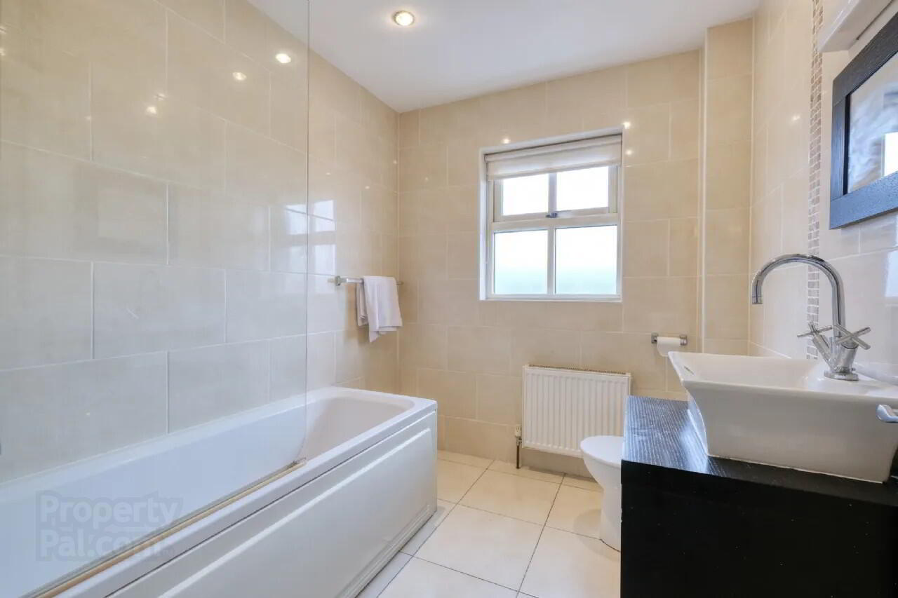12 The Brickfield 18 of 25