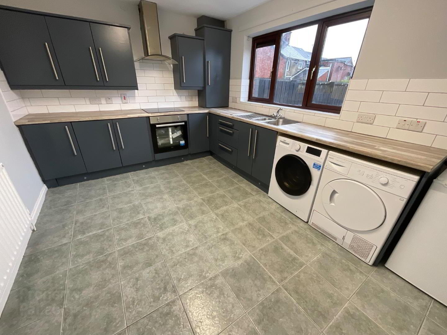 39p Ardoyne Road 4 of 14