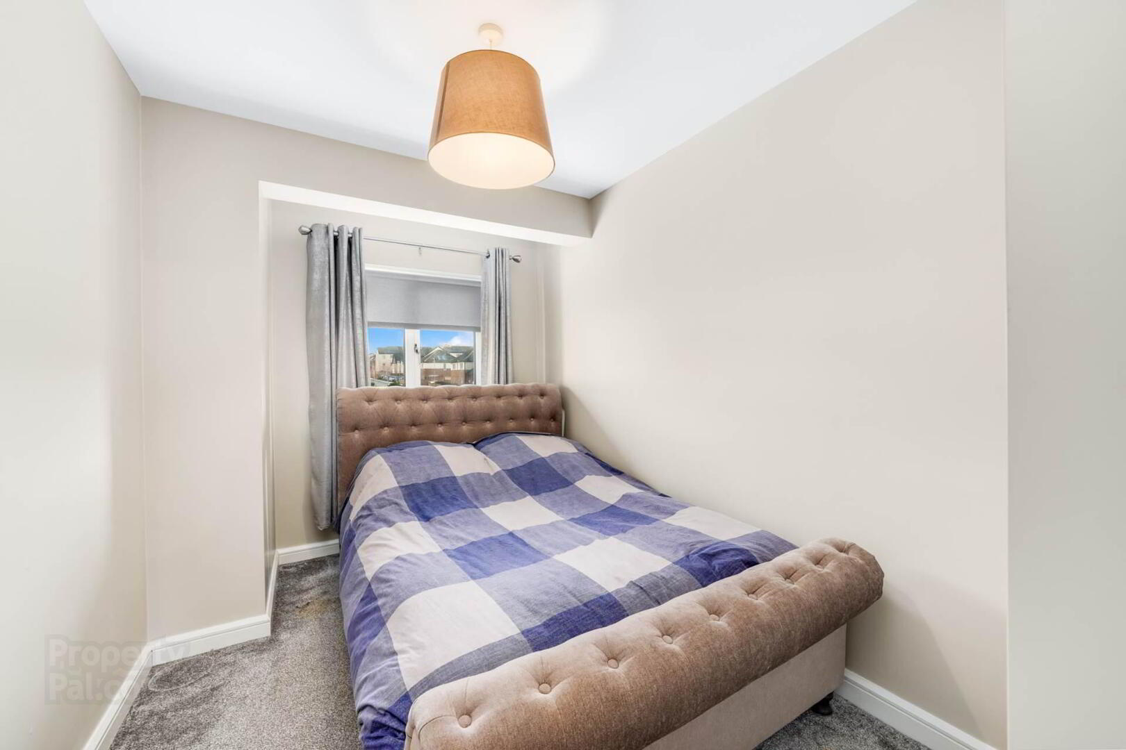 33 Dunville Way 24 of 31