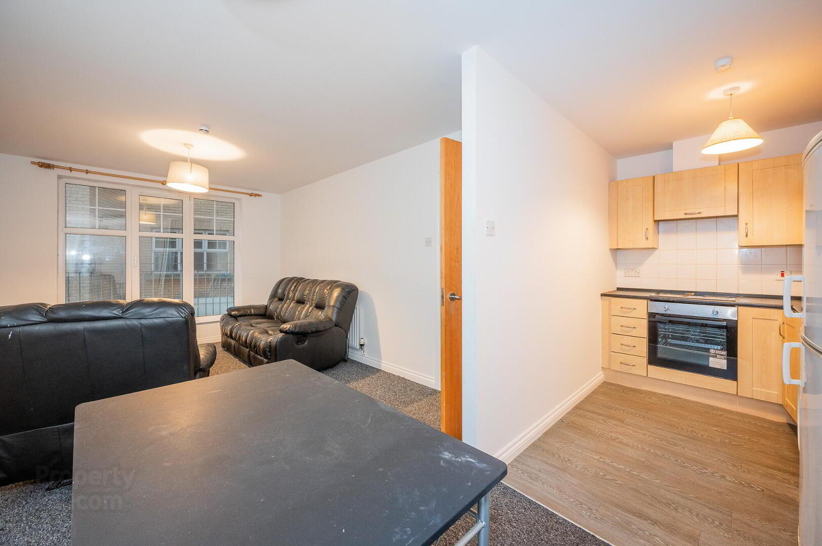 Apt 26 Bass Buildings, 38 Alfred Street 8 of 12