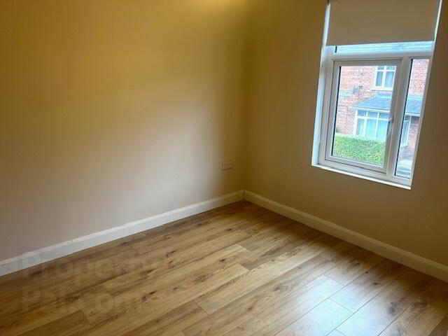 98 Sandhurst Drive 6 of 9