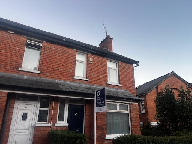98 Sandhurst Drive 1 of 9