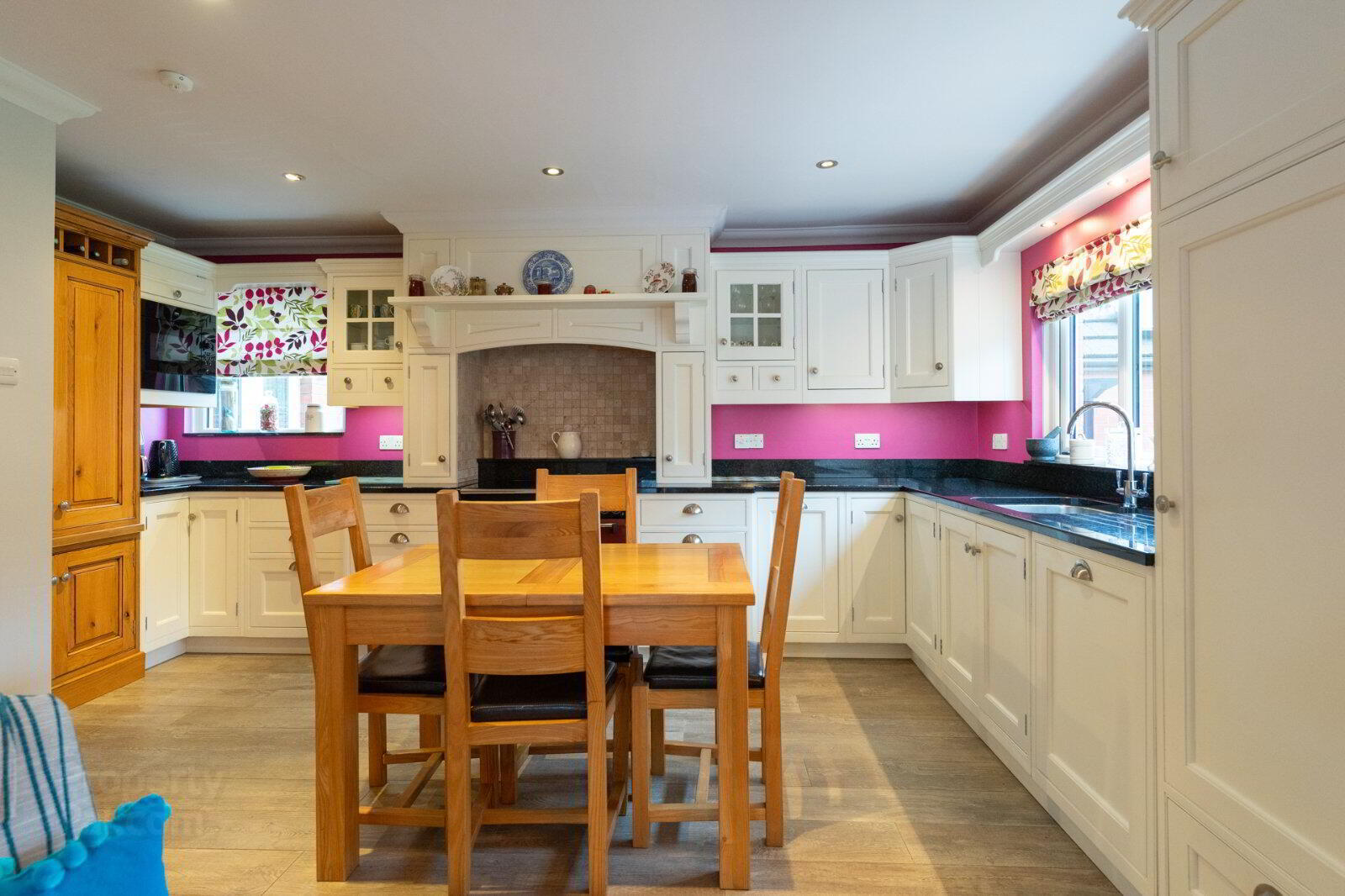 9 Fortwilliam Drive 14 of 42