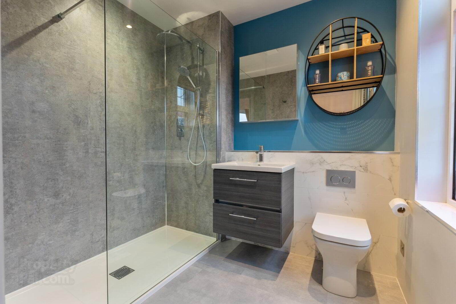 9 Fortwilliam Drive 23 of 42