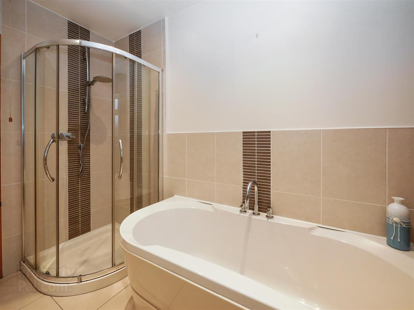 17 Manse Road 14 of 20