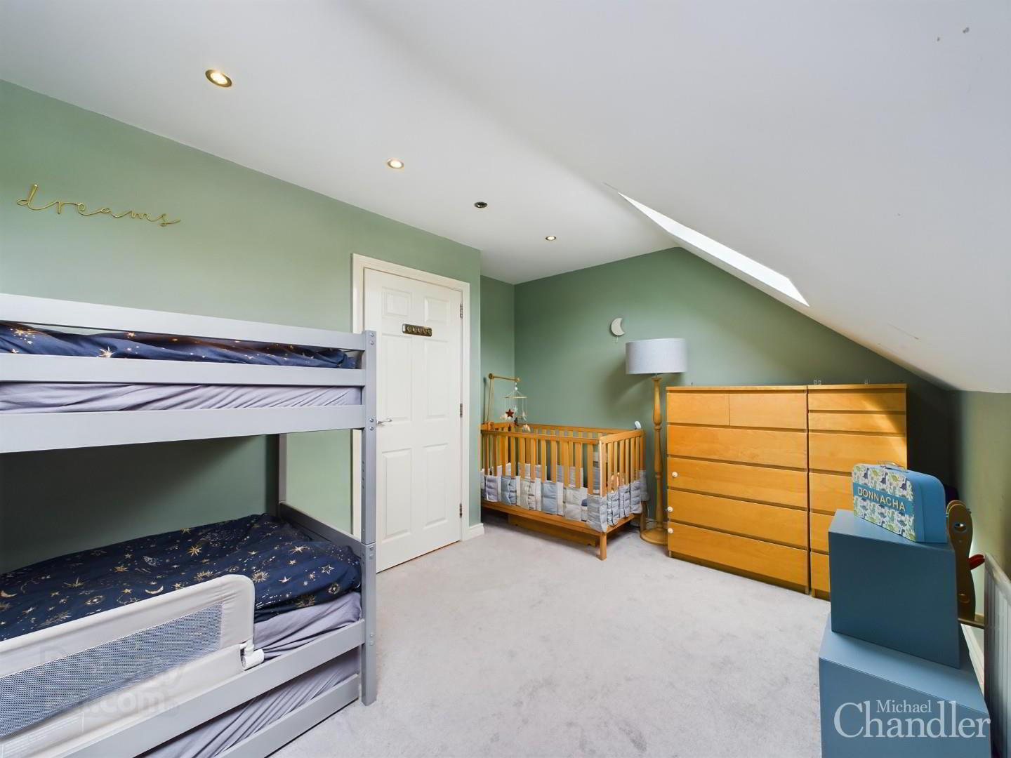 20 Linen Mill Grove 21 of 26