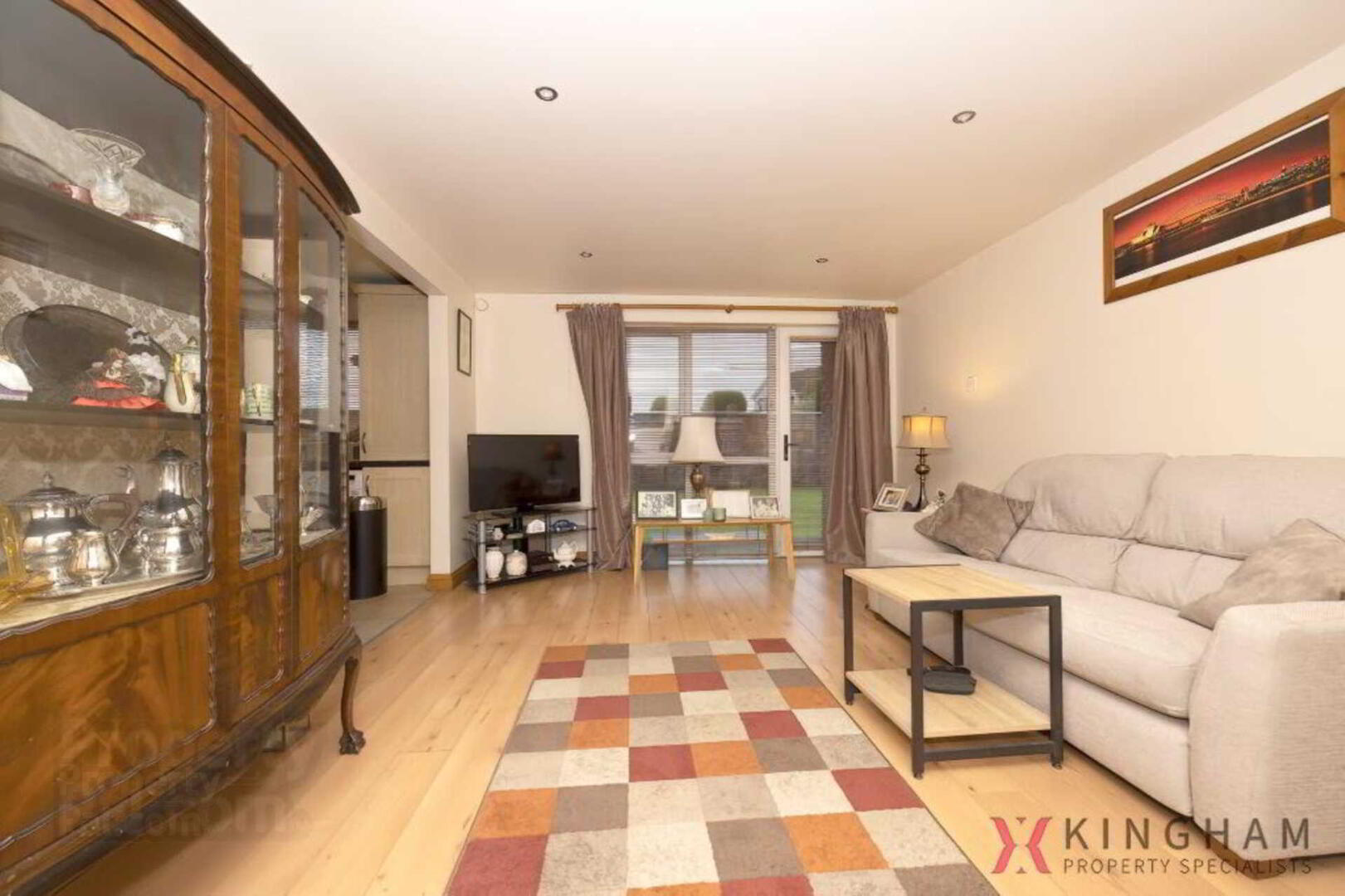2 Silverwood Court 4 of 19