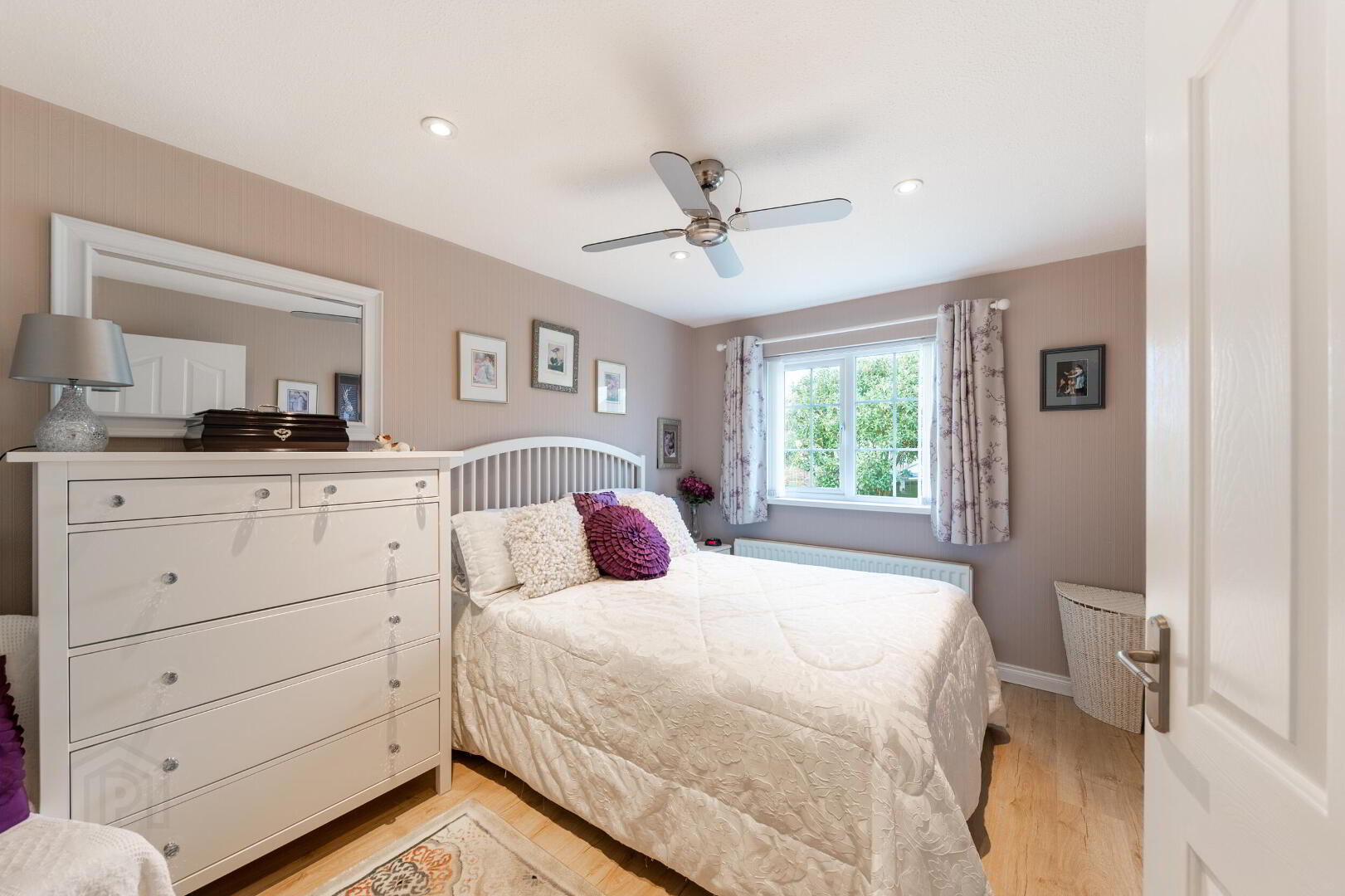 20 Cuan Gardens 26 of 41