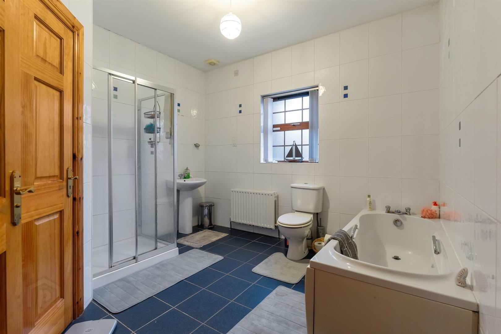 49 Ballycolin Road 16 of 35