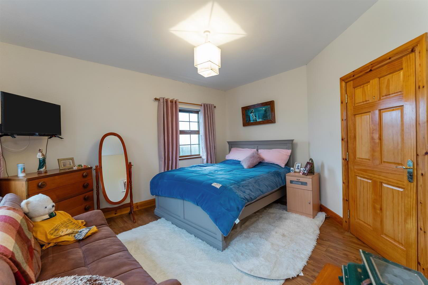49 Ballycolin Road 14 of 35