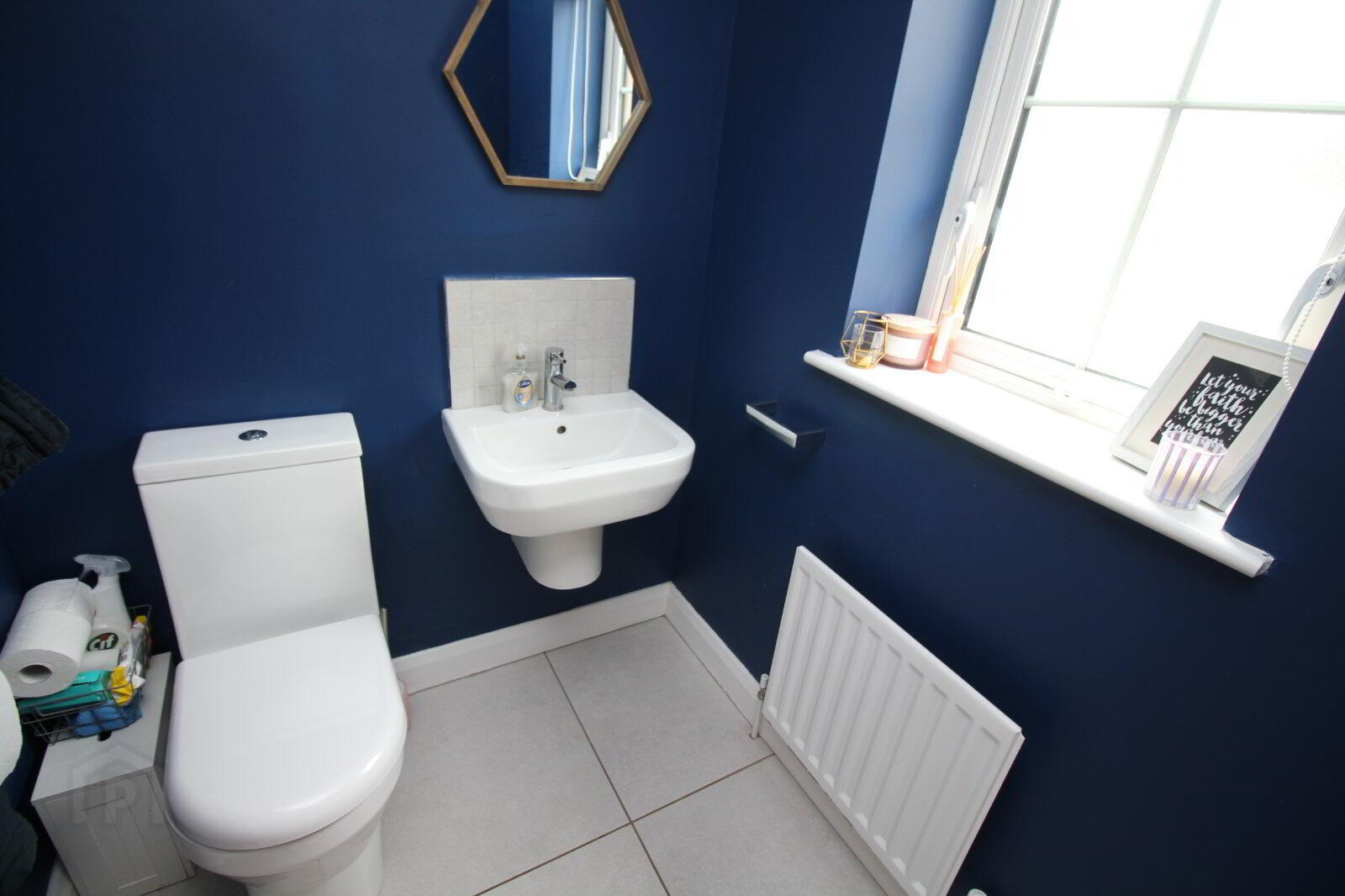 11 Highgrove Road 8 of 16