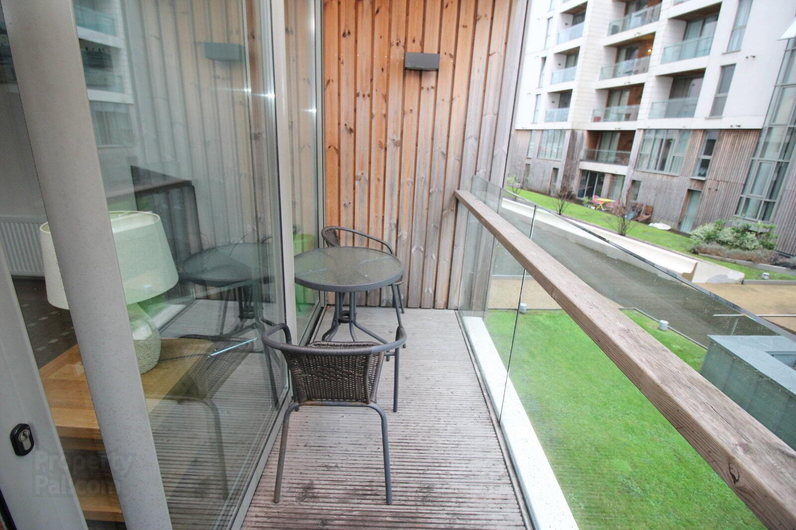 Apartment 10.05 The Arc 2j Queens Road 8 of 21