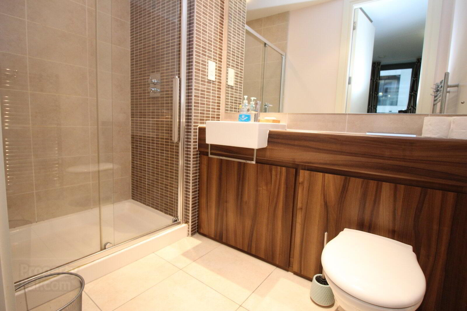 Apartment 10.05 The Arc 2j Queens Road 14 of 21