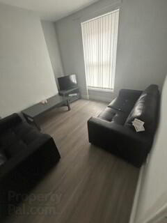 ** STUDENT Property**, 7 Princes Street