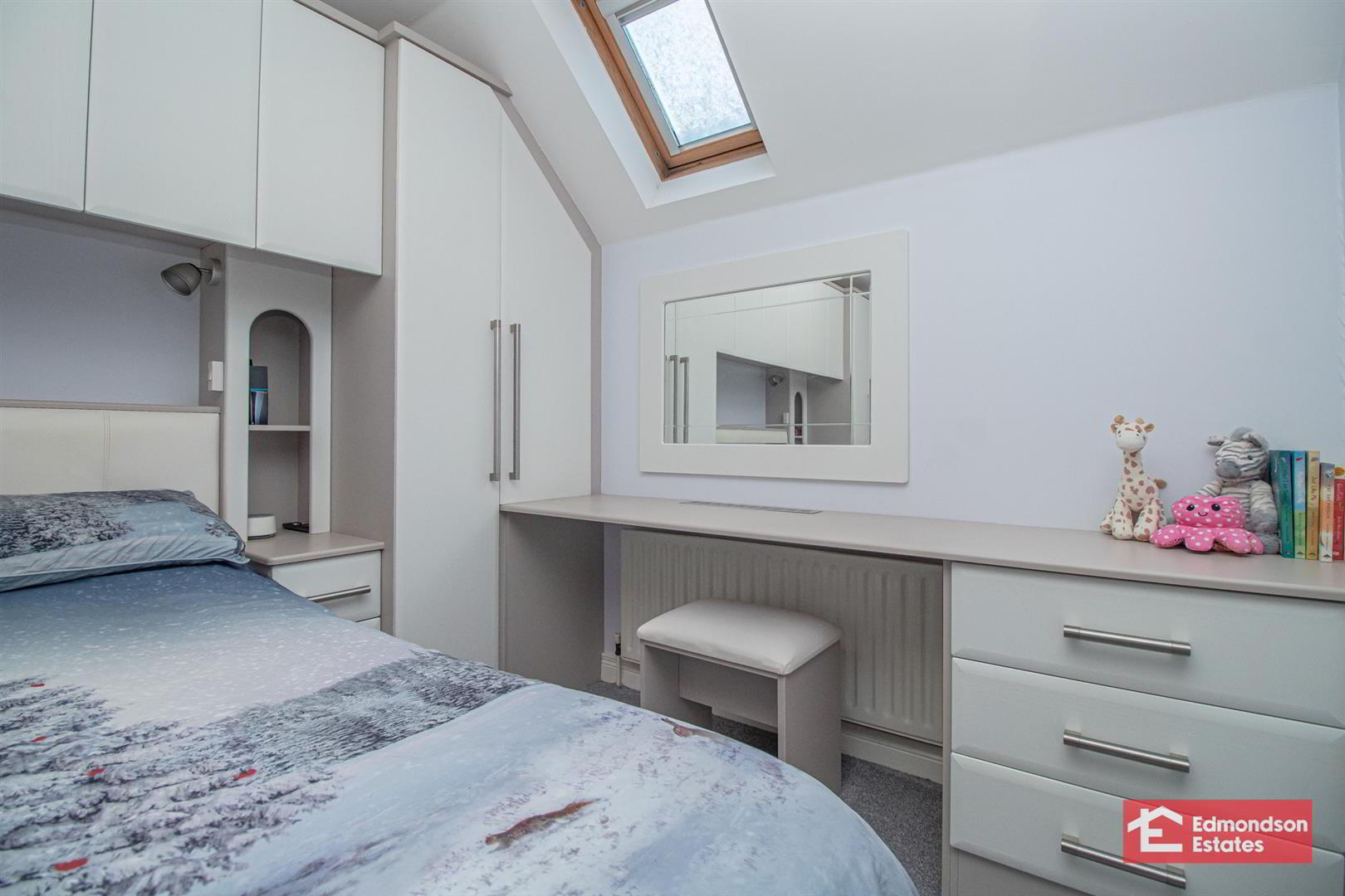 42 Andena Grange 16 of 27