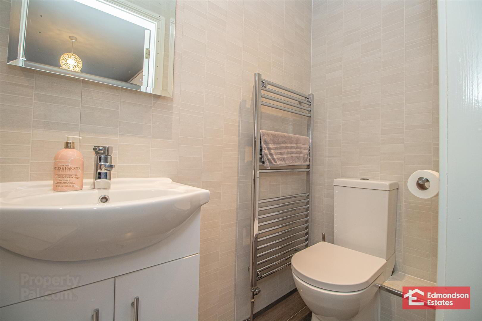 42 Andena Grange 18 of 27