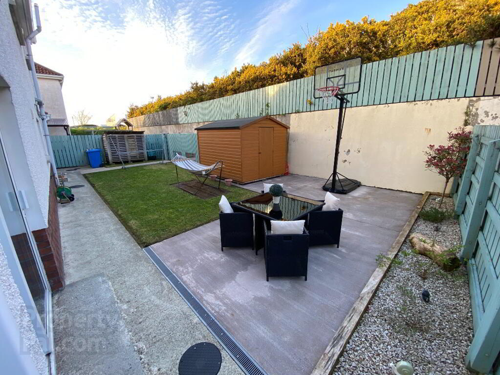 21 Ashbourne Court 22 of 24
