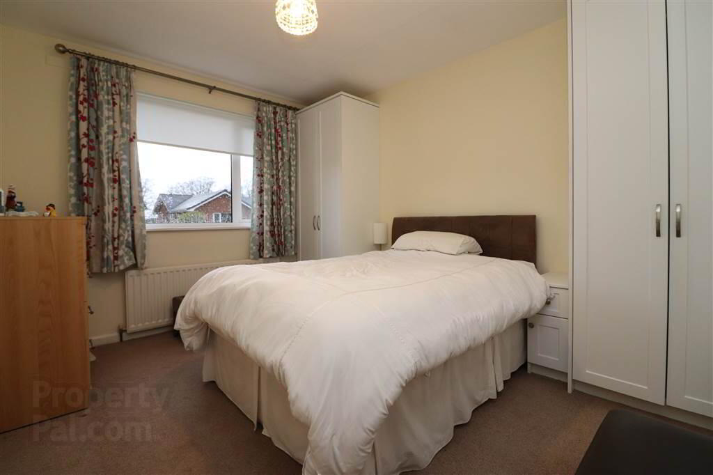 2 Lombard Avenue 6 of 10