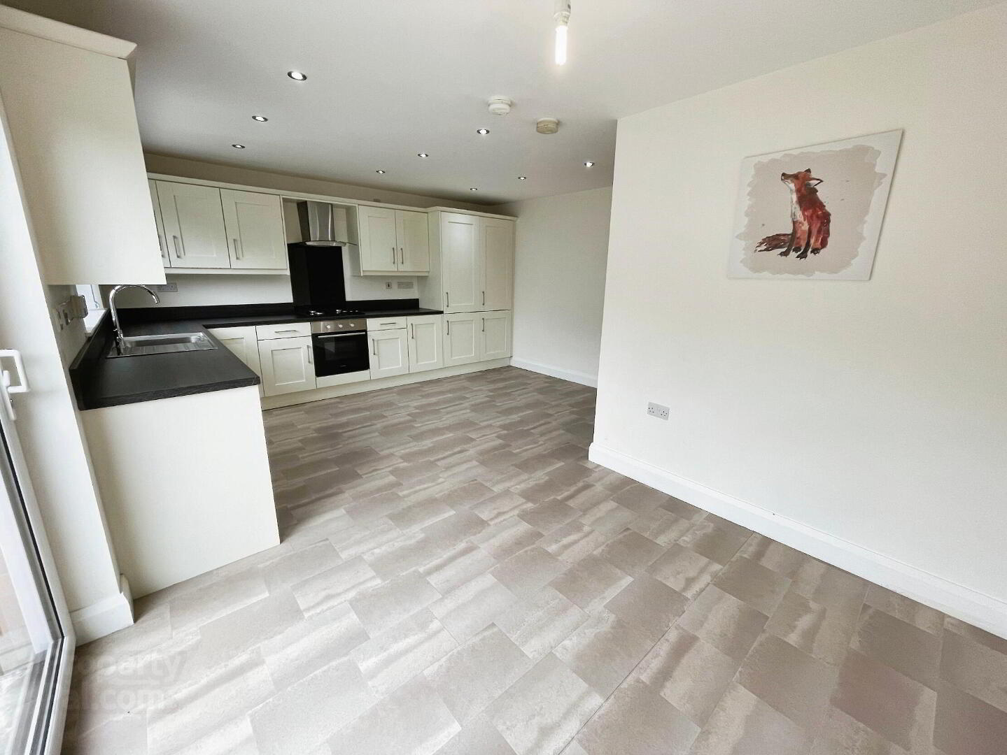 10 Limetree Court 6 of 17