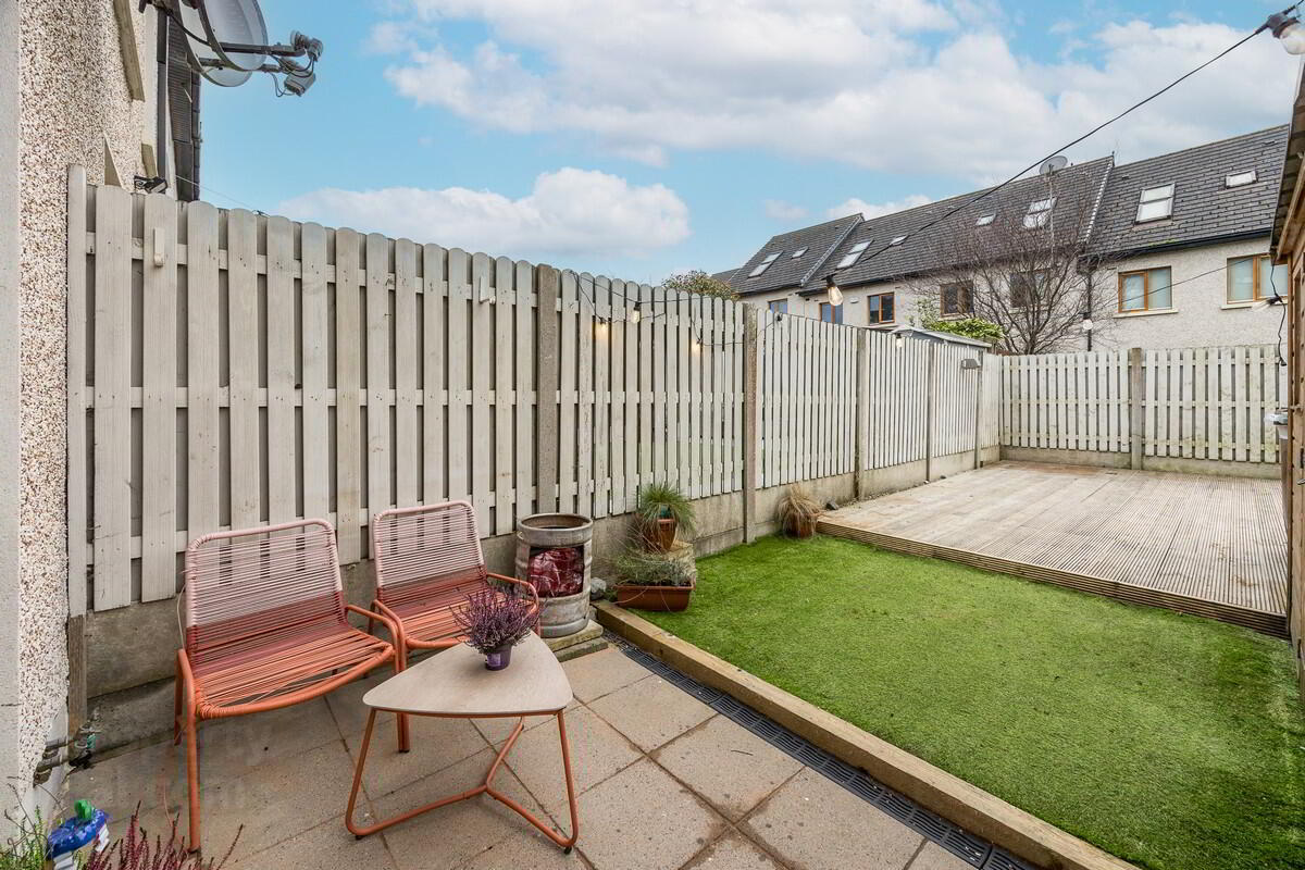 9 Millbourne Crescent 19 of 23