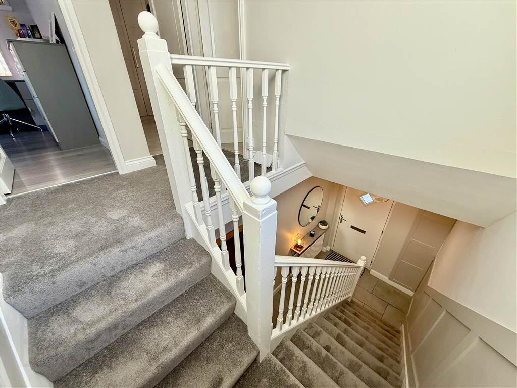 4 Rochester Road 11 of 20