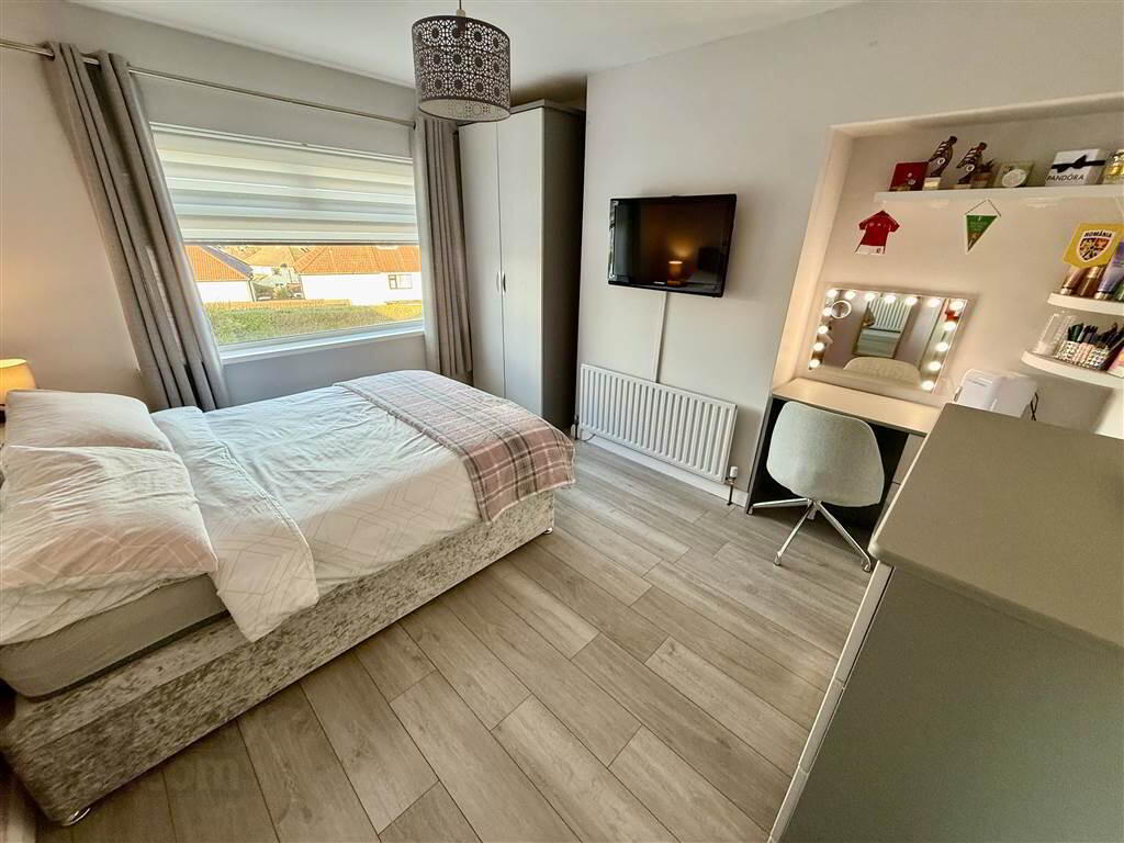 4 Rochester Road 13 of 20
