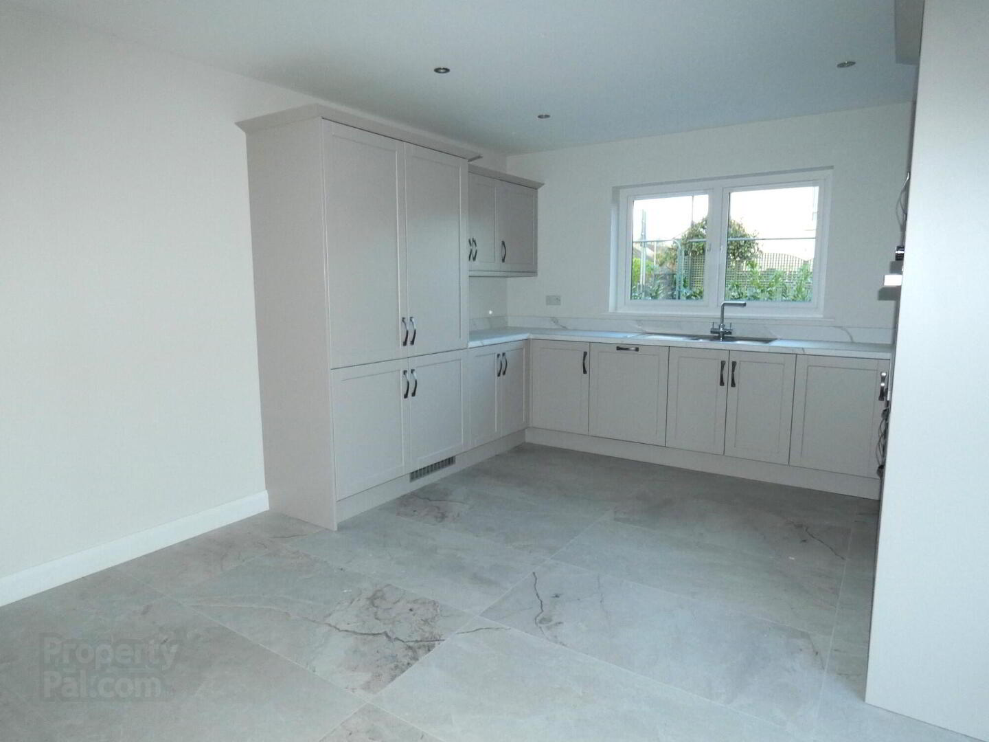 New Build, Newal Road / Greengage Lane 13 of 39